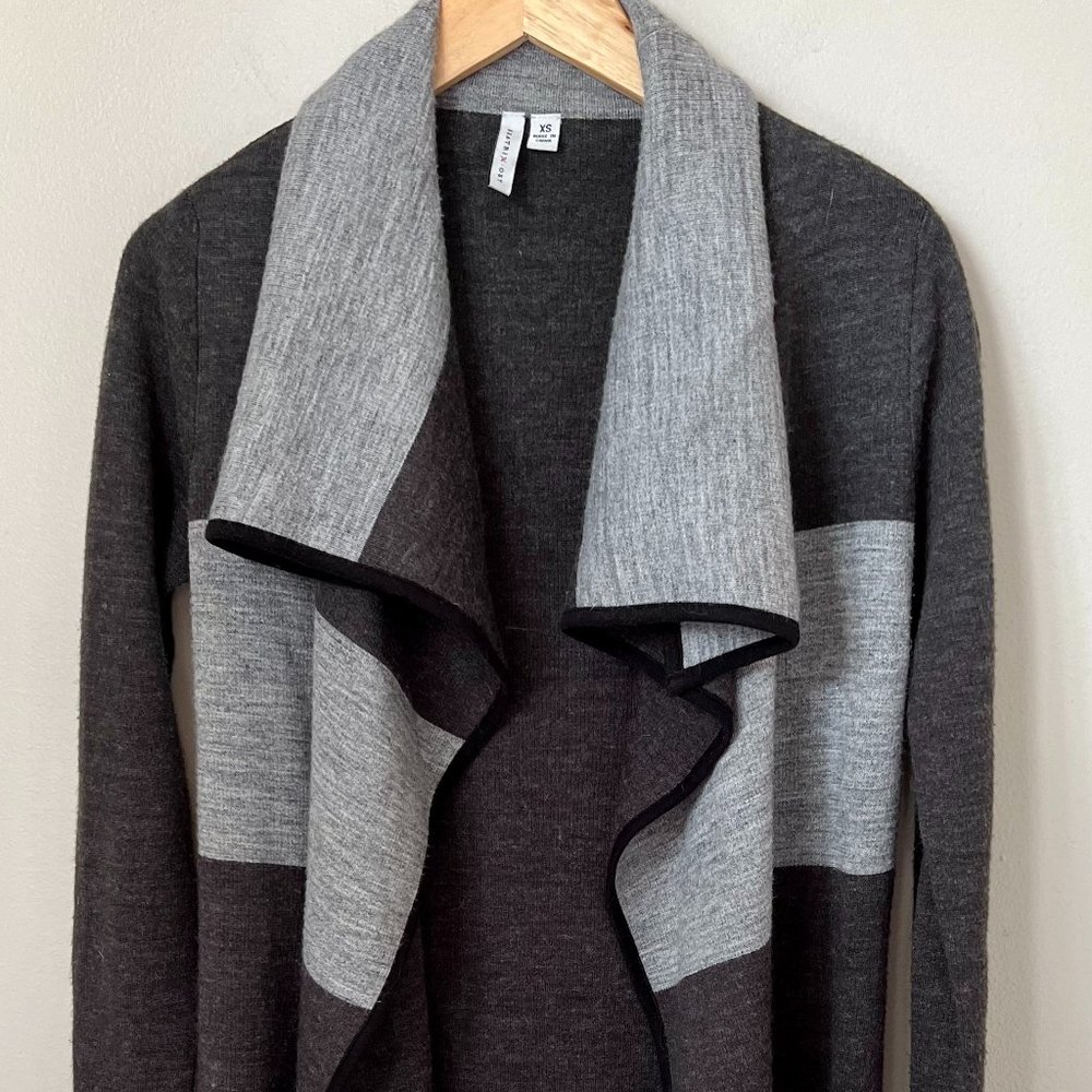 Beatrix Ost Color Block Cardigan Women's Extra Small